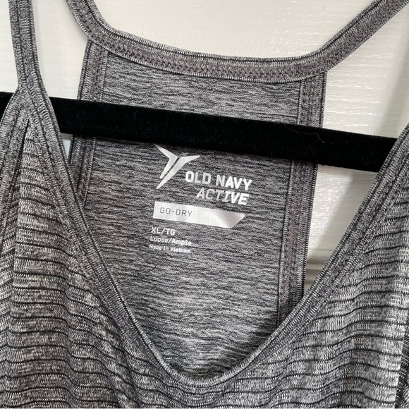 Active tank Old Navy - Picture 2 of 2